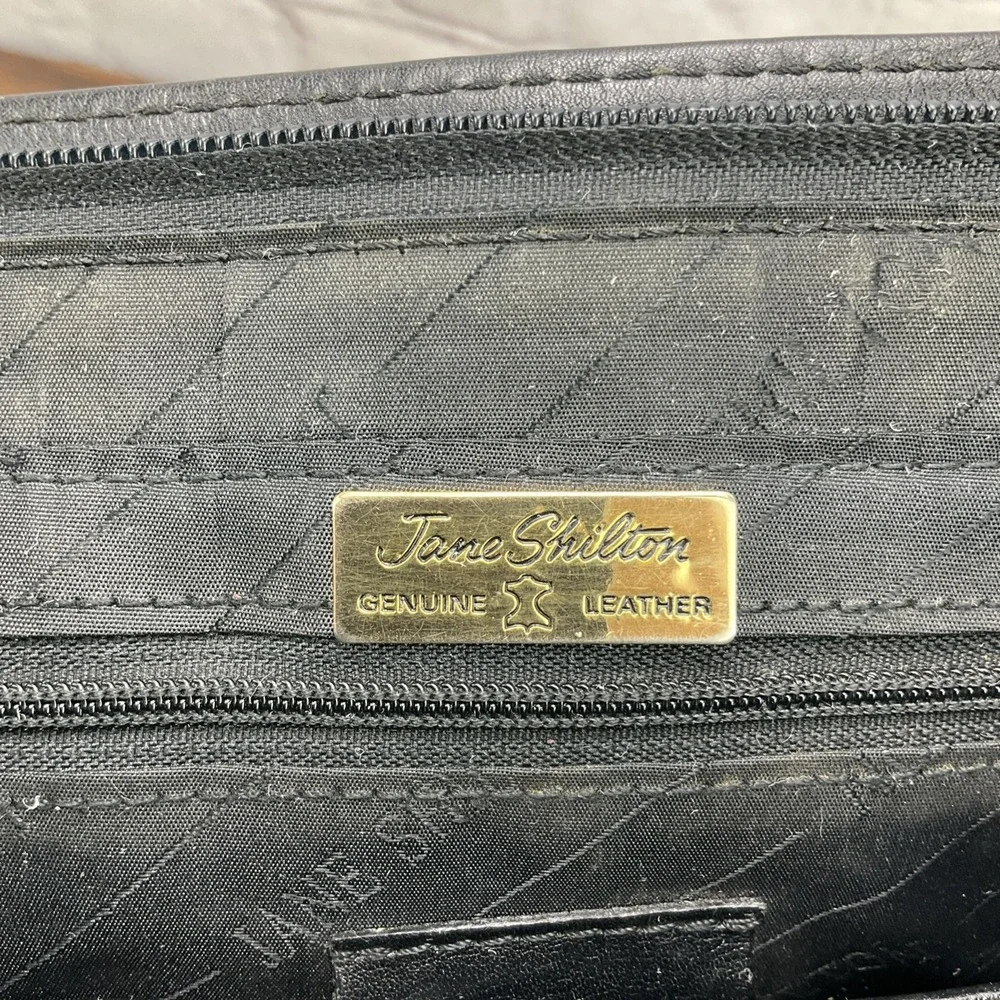 Vintage Jane Shilton Lack Leather Hand Bag With Gold Tone Hardware